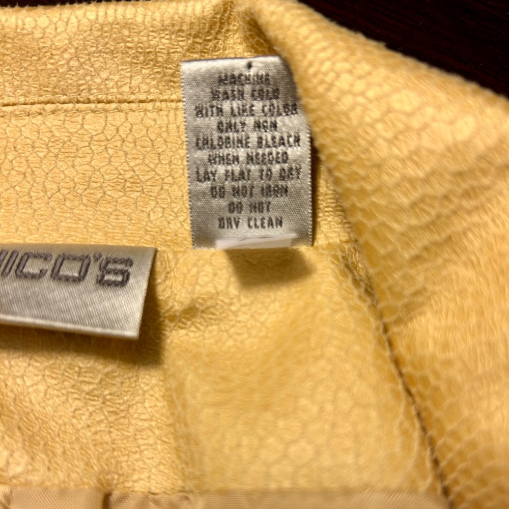 VNTG Chico's Yellow Snakeskin Embossed Faux Suede Jacket, Women’s Large - Picture 5 of 9
